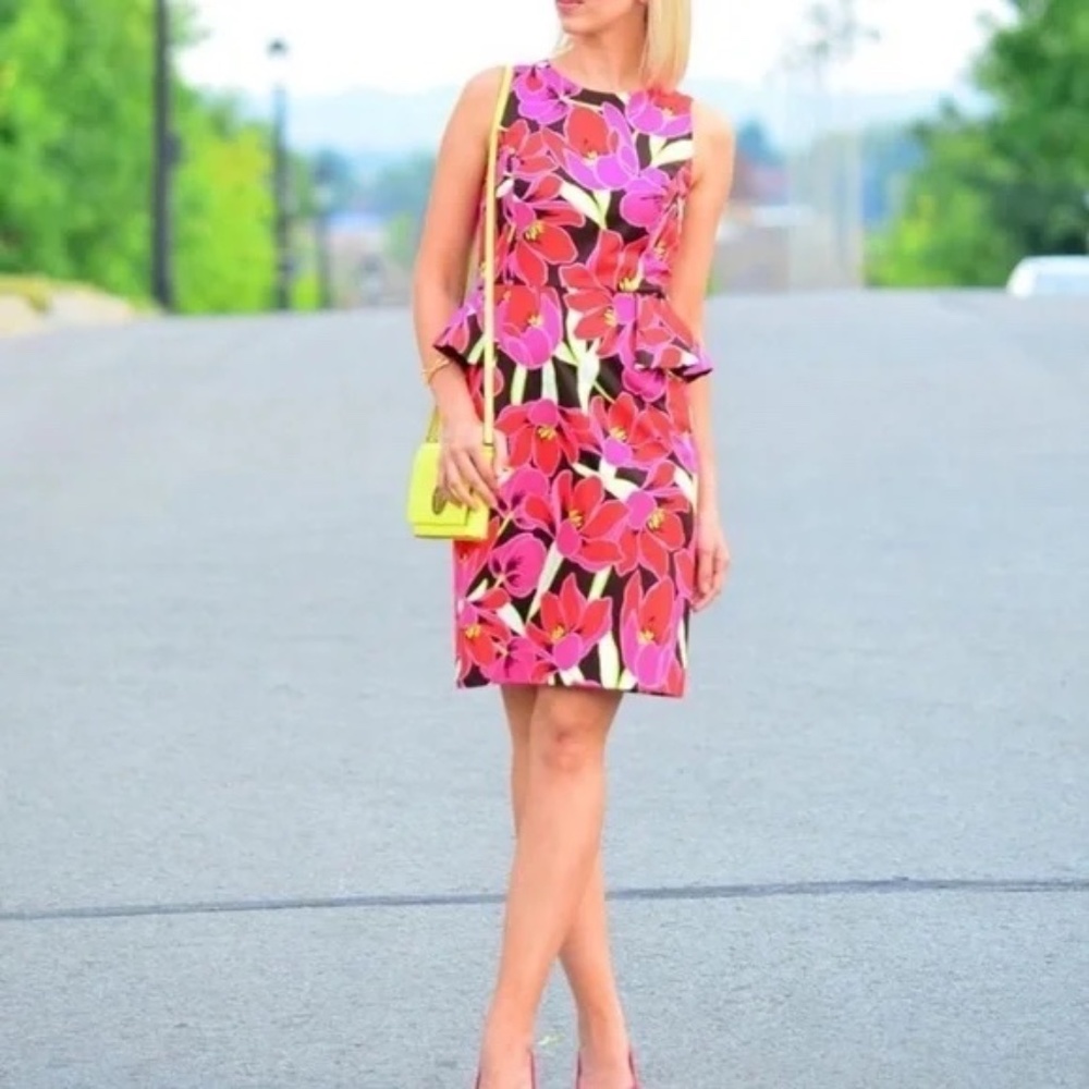 Like new: $298 KATE SPADE Peplum Cotton Sheath Dress, Red/Pink Floral, Size 4 - Picture 4 of 16